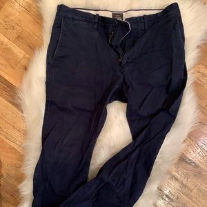 Men’s Navy Stretch Chinos
